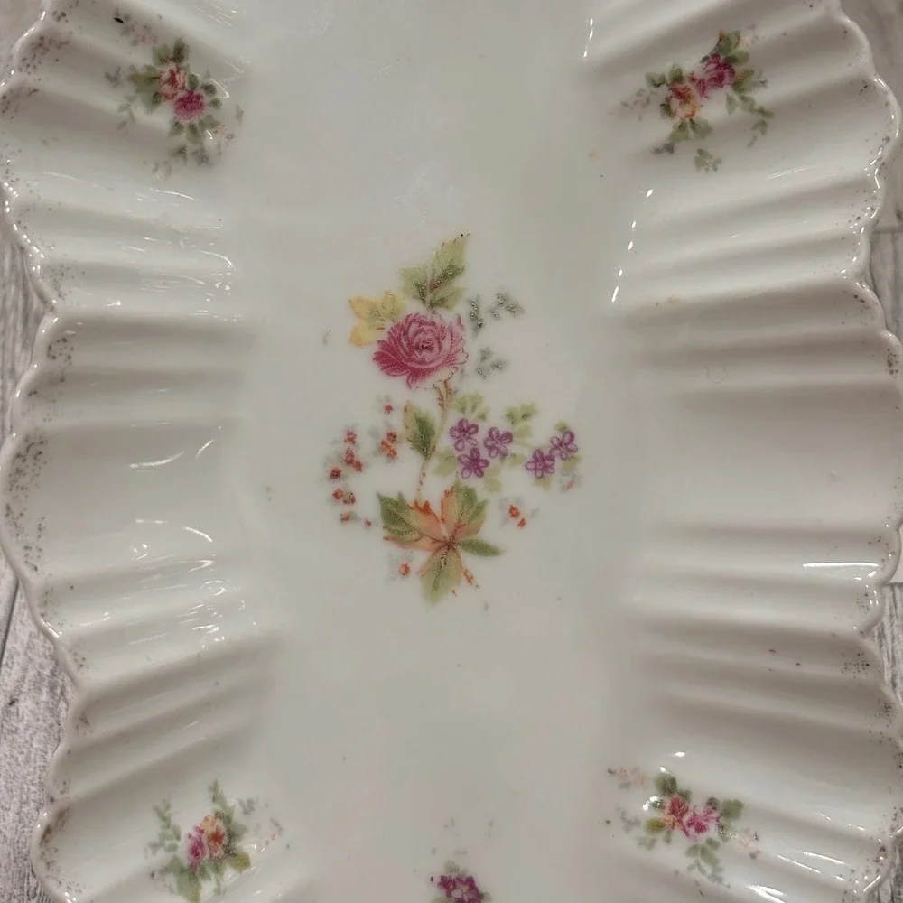 Victoria Carlsbad Austria Ruffled Candy Dish‎ Floral Porcelain Tray Serving Bowl